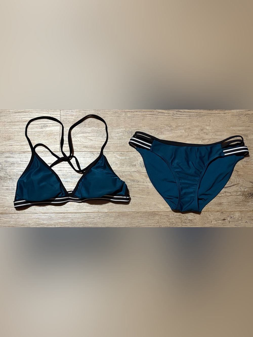 Xhilaration Teal Triangle Bikini 2-Piece Bathing Suit Set (Top M/Bottom S)